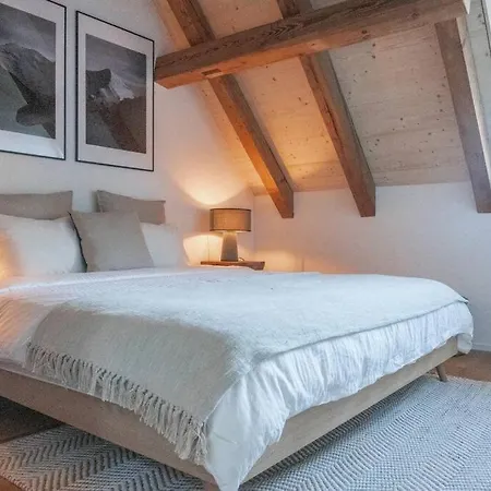 Hidden Retreats The Glacierdoor *